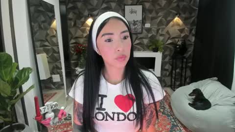 Snapshot of jade_porn chatting on February 24, 12:05 pm Jade  independent model online show from February 24, 12:05 pm