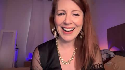 Jade Slade online show from June 10, 2:45 am