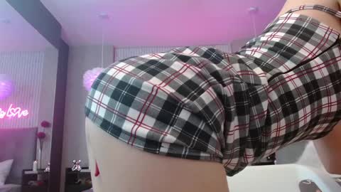 Snapshot of jade_storm_ chatting on January 9, 11:45 pm JADE online show from January 9, 11:45 pm