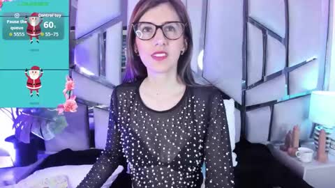 jade white  online show from December 15, 1:37 pm