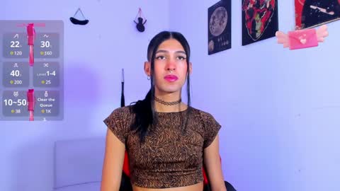 Snapshot of jadebenett chatting on January 6, 3:53 am Jade Benett online show from January 6, 3:53 am