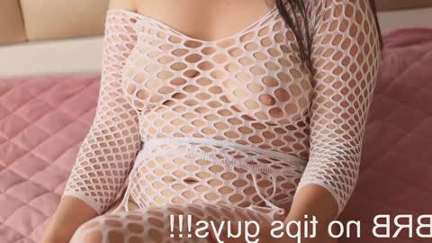 jadeestudios online show from January 4, 4:32 pm