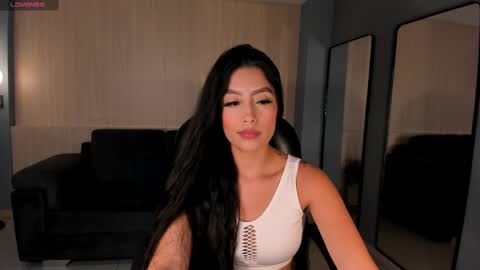 JADE EVANS online show from February 24, 6:04 pm