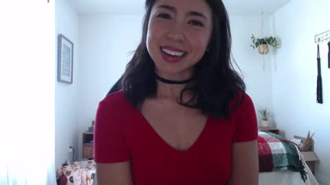 Jade Love online show from December 5, 6:44 pm