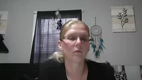 JadeLuv online show from January 7, 10:12 pm