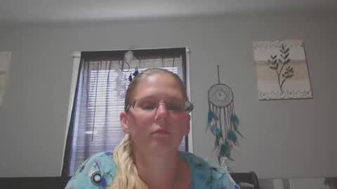 JadeLuv online show from March 28, 4:28 pm