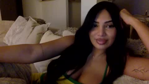 jademoon12 online show from March 8, 12:08 am