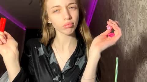 Snapshot of jadwigajennrich chatting on November 26, 4:24 am Jane online show from November 26, 4:24 am