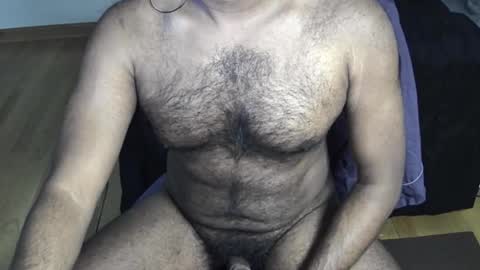 Snapshot of jag60053 chatting on December 19, 2:57 pm jag60053 online show from December 19, 2:57 pm