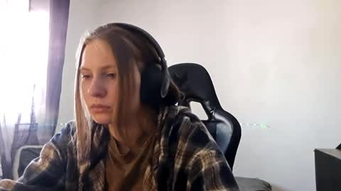 Snapshot of jaimeeosendorf chatting on April 5, 12:13 pm jaimeeosendorf online show from April 5, 12:13 pm