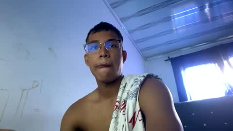 jairsalazar167 online show from January 17, 3:06 pm