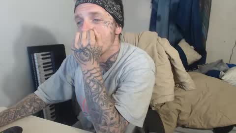 Snapshot of jake265897 chatting on September 16, 5:08 am showingitoff online show from September 16, 5:08 am