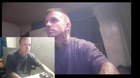 Snapshot of jake265897 chatting on September 27, 6:51 am showingitoff online show from September 27, 6:51 am