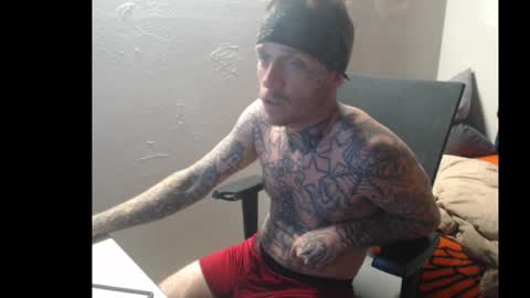 Snapshot of jake265897 chatting on October 18, 7:42 am showingitoff online show from October 18, 7:42 am