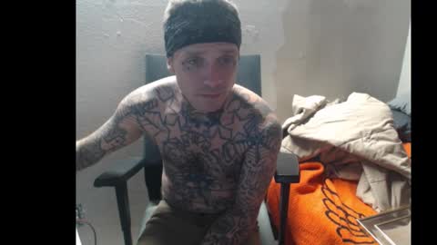 Snapshot of jake265897 chatting on October 21, 3:07 am showingitoff online show from October 21, 3:07 am