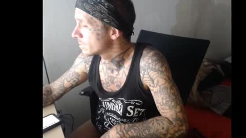 Snapshot of jake265897 chatting on October 23, 3:50 am showingitoff online show from October 23, 3:50 am