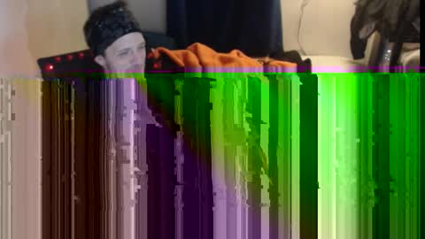 Snapshot of jake265897 chatting on November 16, 4:40 am showingitoff online show from November 16, 4:40 am