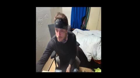 showingitoff online show from January 17, 10:09 am