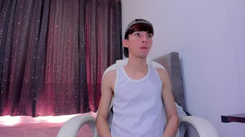 JAKE online show from December 5, 3:28 pm