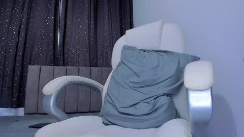 JAKE online show from January 7, 6:35 pm