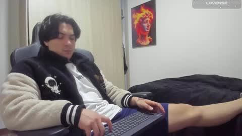 jake_murphy online show from December 11, 3:45 am