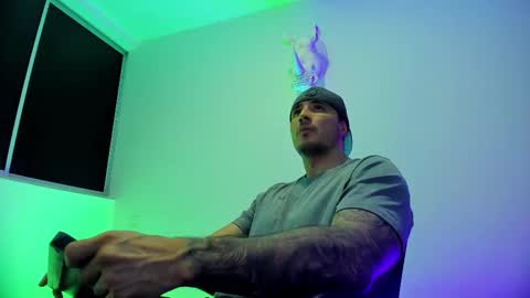 Snapshot of jakestone_1 chatting on February 12, 1:33 am jakestone_1 online show from February 12, 1:33 am