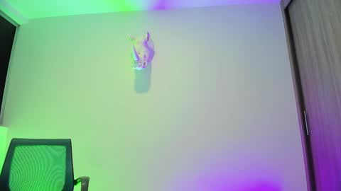 Snapshot of jakestone_1 chatting on February 19, 1:56 am jakestone_1 online show from February 19, 1:56 am