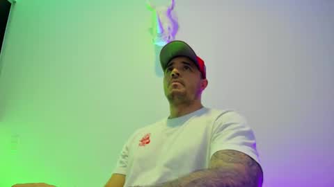 Snapshot of jakestone_1 chatting on March 17, 1:54 am jakestone_1 online show from March 17, 1:54 am