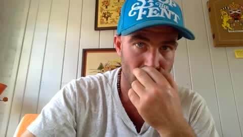 Snapshot of jakjonson69 chatting on September 15, 8:31 pm jakjonson69 online show from September 15, 8:31 pm