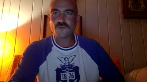 Snapshot of jakjonson69 chatting on September 24, 6:28 am jakjonson69 online show from September 24, 6:28 am