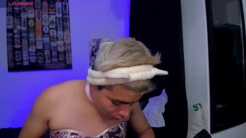 miha adams  online show from January 7, 6:32 pm