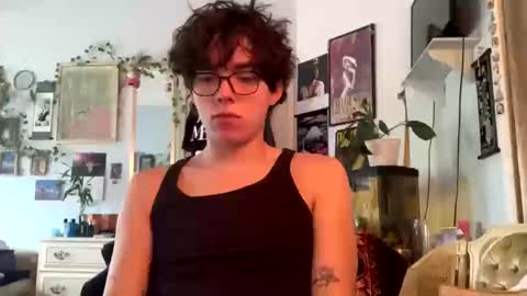 August online show from October 13, 1:22 pm