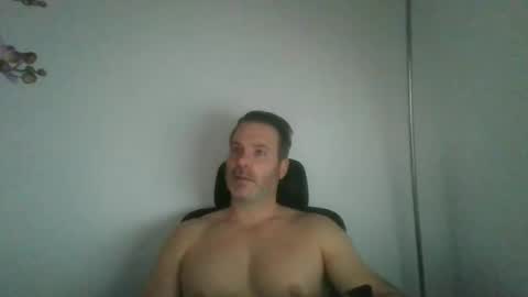 jam3s5959 online show from April 25, 3:20 pm