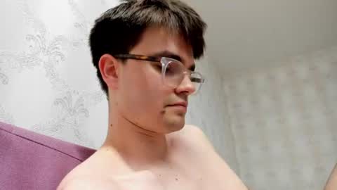 Hey there Im Jame online show from July 9, 6:56 pm