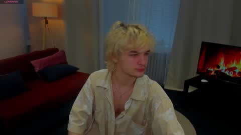 JameMiller online show from February 23, 7:06 am