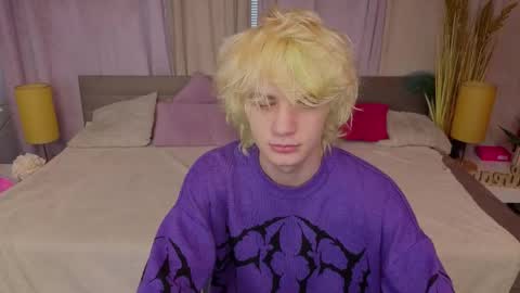 JameMiller online show from April 20, 6:27 am