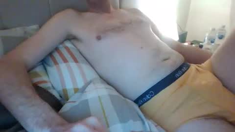 Snapshot of james4u24u2 chatting on February 3, 7:02 am James online show from February 3, 7:02 am