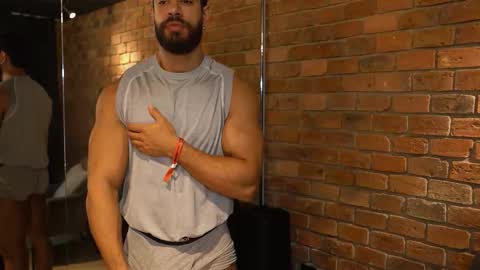 James Axel online show from October 19, 2:29 pm