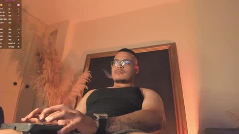 Snapshot of james_carter7 chatting on May 8, 9:03 am Juan online show from May 8, 9:03 am