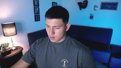 james_cr online show from April 7, 2:23 am