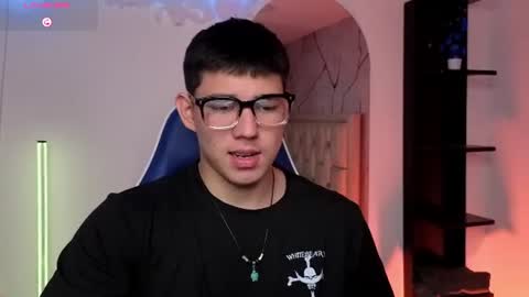 james_cr online show from July 22, 12:19 pm