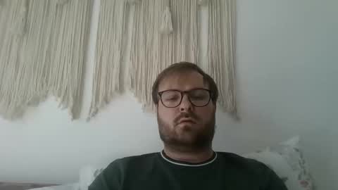 James Heron online show from April 22, 2:07 pm