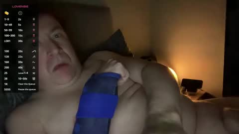 james_nudistcock online show from January 8, 11:18 pm