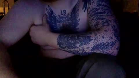 Snapshot of jamesbuilt chatting on March 12, 4:08 am jamesbuilt online show from March 12, 4:08 am