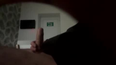 Snapshot of jamesburtonxslw chatting on October 5, 5:00 pm jamesburtonxslw online show from October 5, 5:00 pm