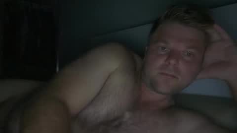 Snapshot of jamesdeanaus88 chatting on April 19, 11:20 am jamesdeanaus88 online show from April 19, 11:20 am