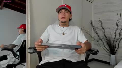 jamesdekker online show from September 20, 8:21 pm