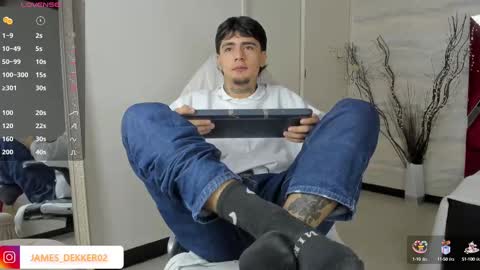 jamesdekker online show from September 30, 8:25 pm