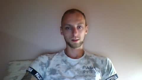 Snapshot of jamesengland23 chatting on June 12, 8:41 pm James England online show from June 12, 8:41 pm
