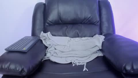 James Gray online show from February 28, 10:39 pm